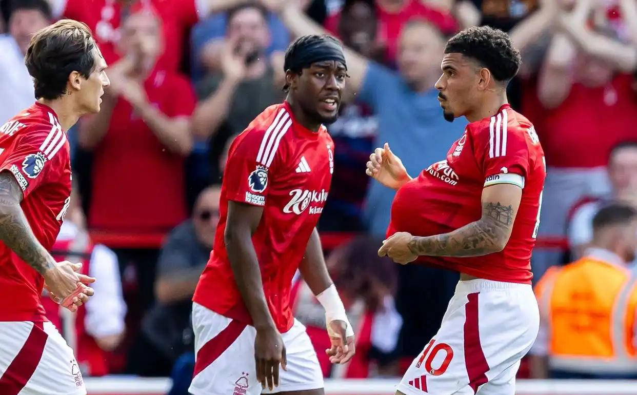 热刺豪掷13亿欧元引援，欧联杯冠军壮心昭然若揭